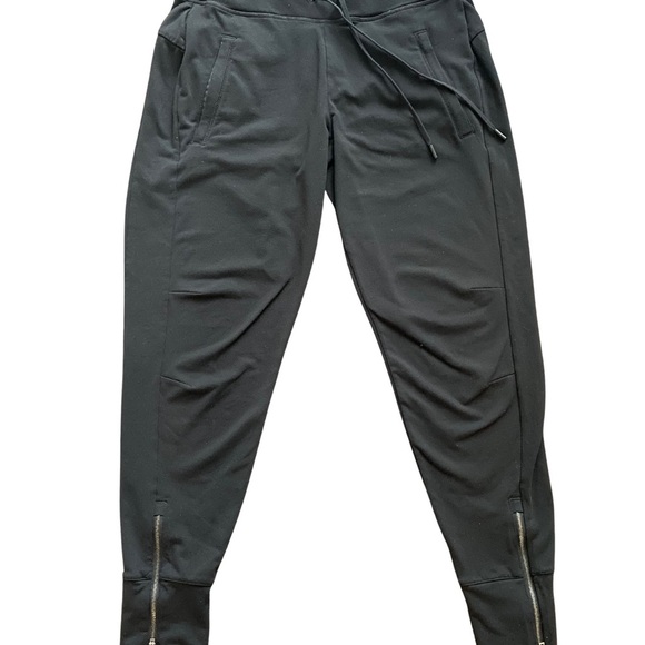 Athleta Pants - Athleta Women’s Metro Street Jogger Pants Black Size XSP